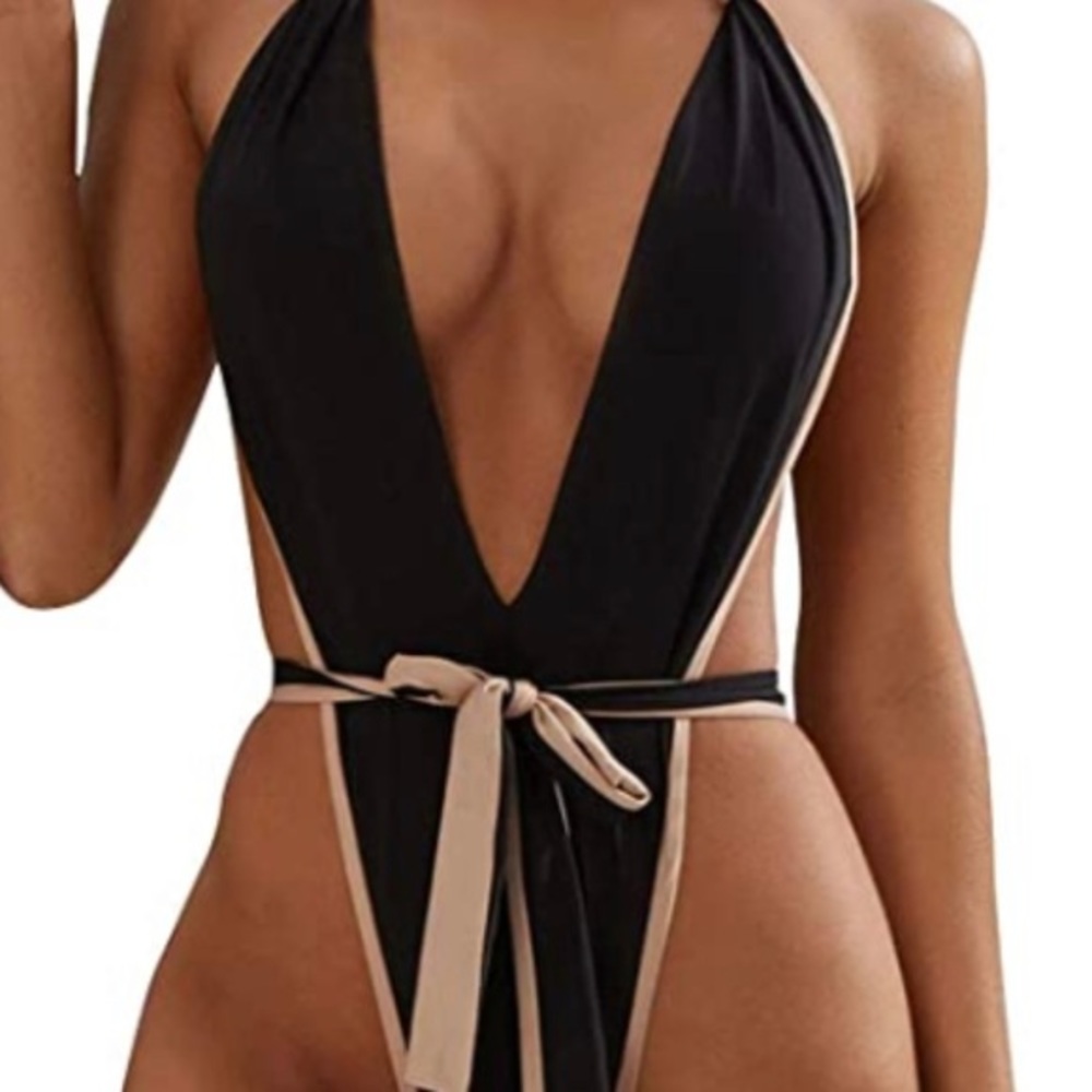 Monokini Very Sexy Black Open Back High Leg NWT
